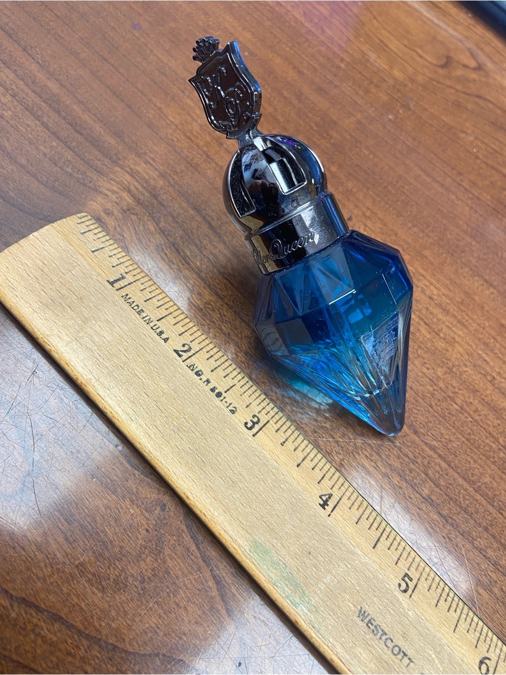 Katy Perry  - “EMPTY“ Bottle for deco only - Picture 6 of 7